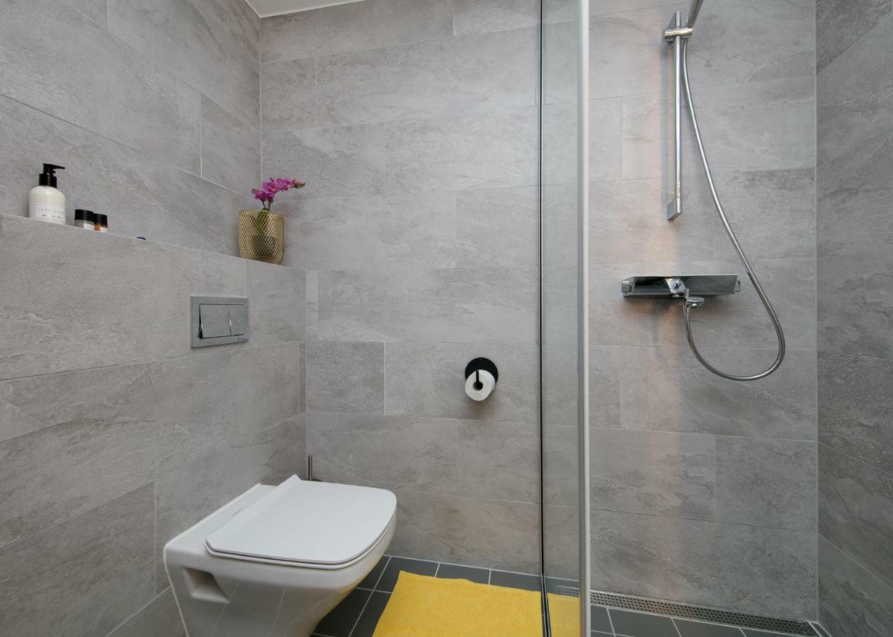 Tp City Apartment - City Center ทาลลินน์ ภายนอก รูปภาพ